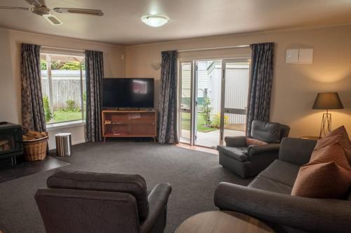 Mountain Chalet Motels in Twizel Mountain Chalet Motels in Twizel
