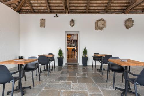 شرفة/ تراس, La Loggia in لابين شرفة/ تراس, La Loggia in لابين