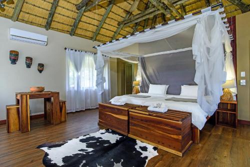 Gondwana Hakusembe River Lodge in Rundu Gondwana Hakusembe River Lodge in Rundu