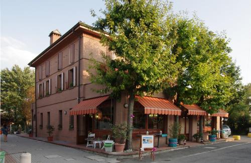 Hotel EMI in Borgo Panigale Hotel EMI in Borgo Panigale
