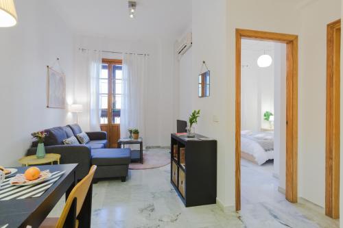 Hola Málaga Atarazanas