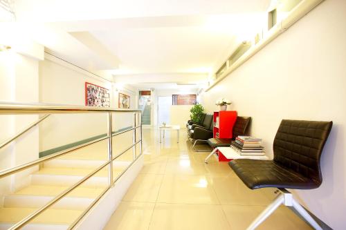 Lobby, Smile Inn near Bobae Market - Wholesale Clothing Lobby, Smile Inn near Bobae Market - Wholesale Clothing