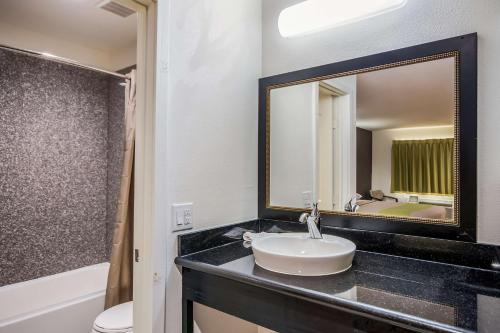 This photo about Studio 6 Huntsville shared on HyHotel.com