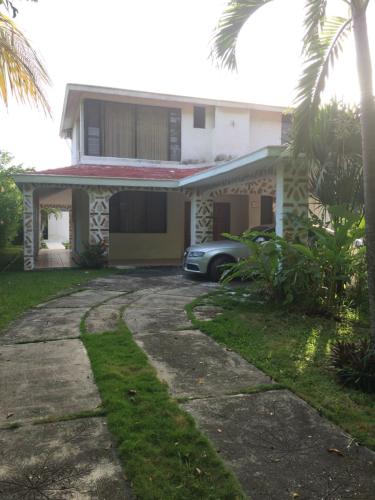 Casa Canta Rana in Puerto Barrios Casa Canta Rana in Puerto Barrios