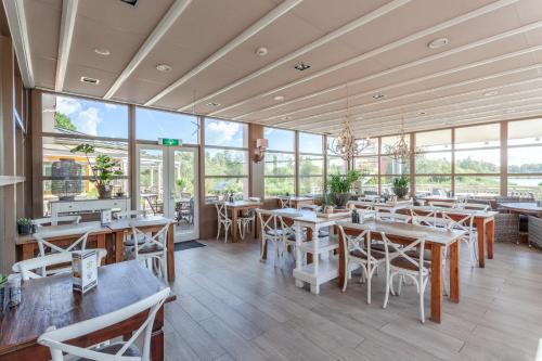 Étterem, Haje Hotel Restaurant de Lepelaar in Lelystad Étterem, Haje Hotel Restaurant de Lepelaar in Lelystad