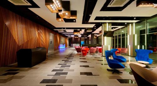 Lobby, KIP Hotel in Kepong / Sri Damansara Lobby, KIP Hotel in Kepong / Sri Damansara