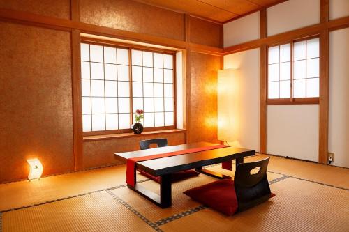 Facilities, Taisho Modern Villa Zen in Ohiradai Facilities, Taisho Modern Villa Zen in Ohiradai