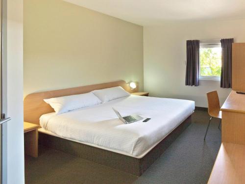 Guestroom, ibis budget Dubbo in Dubbo Guestroom, ibis budget Dubbo in Dubbo