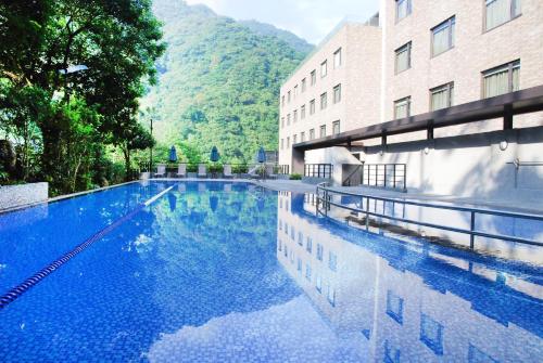 Swimming pool, Great Roots Forestry Spa Resort in Sanxia District Swimming pool, Great Roots Forestry Spa Resort in Sanxia District