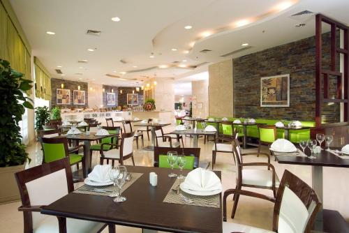 Restoran, Swiss Inn Teda Hotel & Aqua Park in Ain Sokhna Restoran, Swiss Inn Teda Hotel & Aqua Park in Ain Sokhna