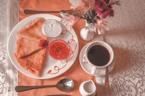 Food and beverages, Asmald Palace Hotel in Kokand Food and beverages, Asmald Palace Hotel in Kokand