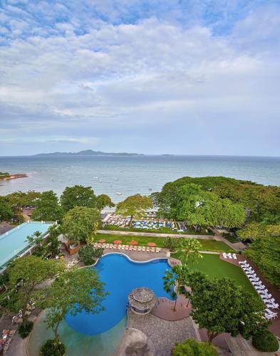 Cosy Beach Hotel (SHA Extra Plus) in Phra Tamnak Hill Cosy Beach Hotel (SHA Extra Plus) in Phra Tamnak Hill