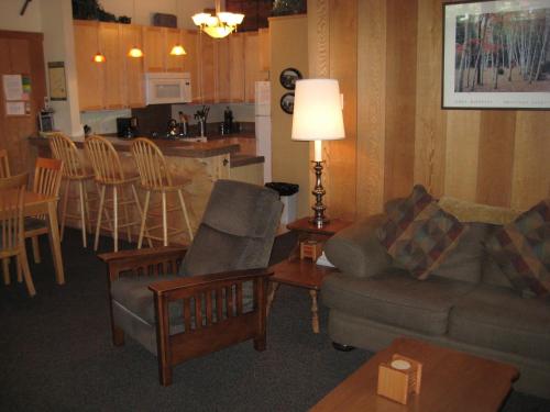 在meiguo.com看到的无名城堡公寓 - 由猛犸预订办事处的介绍图片