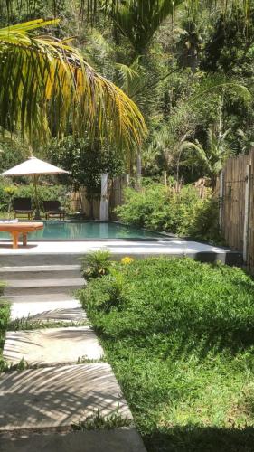 This photo about Hotel Tropicana shared on HyHotel.com