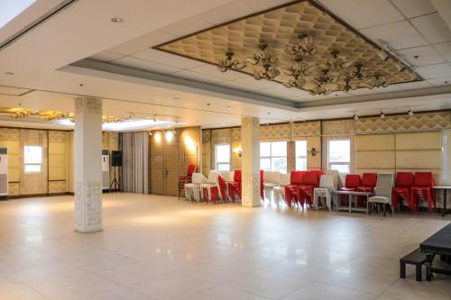 Cơ sở vật chất, RedDoorz Plus New Era Budget Hotel Mandaue former RedDoorz Plus near UV Mandaue Cebu in Cebu Cơ sở vật chất, RedDoorz Plus New Era Budget Hotel Mandaue former RedDoorz Plus near UV Mandaue Cebu in Cebu
