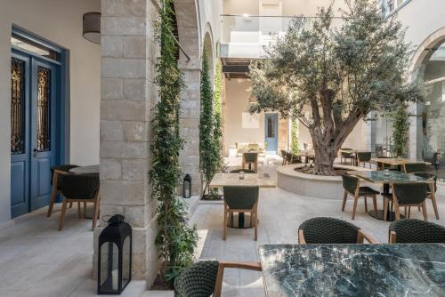 This photo about Sir Paul City Hotel shared on HyHotel.com