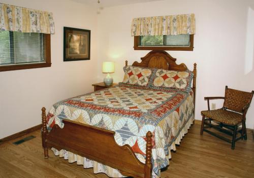 在meiguo.com看到的River Dream #466 - Two Bedroom Cabin的介绍图片