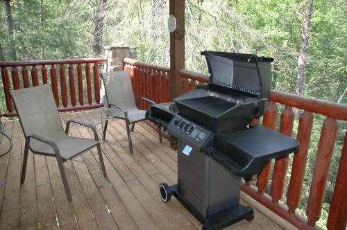 在meiguo.com看到的Hidden Romance #1404 - One Bedroom Cabin的介绍图片