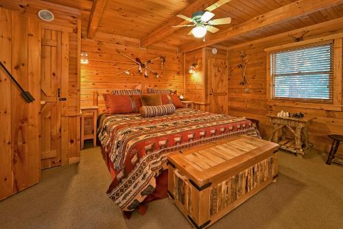 在meiguo.com看到的Tonto's Tee Pee #123 - One Bedroom Cabin的介绍图片