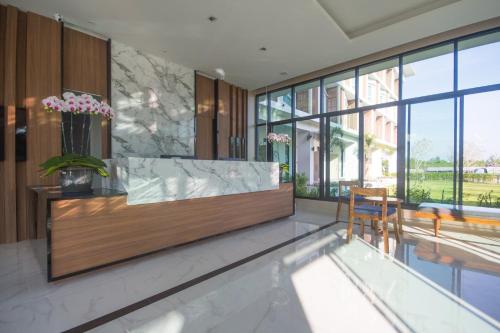 Donchan Grand Hotel in Tha Sala Donchan Grand Hotel in Tha Sala