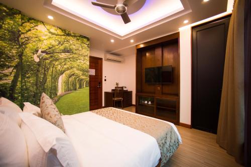 This photo about Osmium shared on HyHotel.com