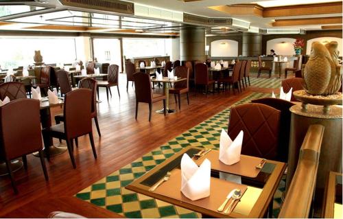 Food and beverages, Suntara Wellness Resort & Hotel in Chachoengsao Food and beverages, Suntara Wellness Resort & Hotel in Chachoengsao