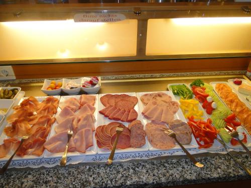 Food and beverages, Stadthotel Geis in Bad Neustadt an der Saale Food and beverages, Stadthotel Geis in Bad Neustadt an der Saale