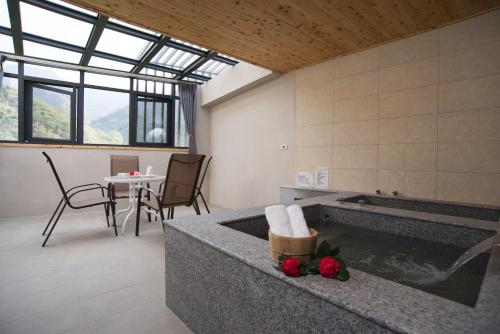 Tang Zhimei Hot Spring in Okrožje Taian Tang Zhimei Hot Spring in Okrožje Taian