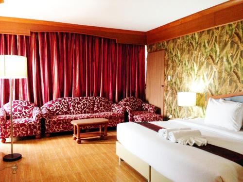 JP Emerald Hotel in Yasothon JP Emerald Hotel in Yasothon