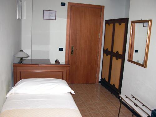 Hotel Calabresi in San Benedetto del Tronto Hotel Calabresi in San Benedetto del Tronto