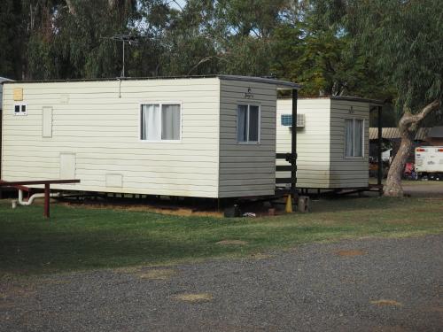 Heritage Caravan Park in Alice Springs Heritage Caravan Park in Alice Springs