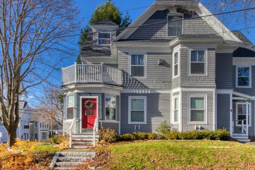 Pied-A-Terre in Kennebunkport (Maine) Pied-A-Terre in Kennebunkport (Maine)