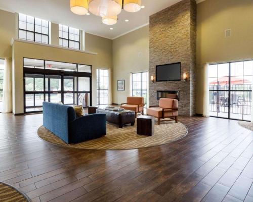 Lobby, Comfort Suites near Westchase on Beltway 8 in Houston (TX) Lobby, Comfort Suites near Westchase on Beltway 8 in Houston (TX)