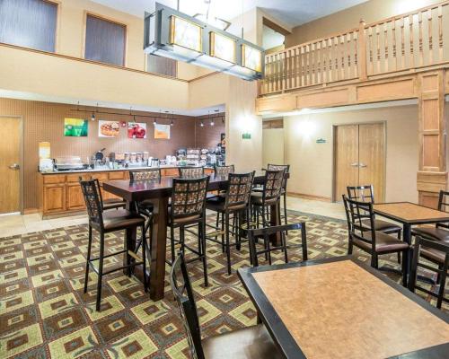 Food and beverages, Quality Inn & Suites Casper near Event Center in Casper (WY) Food and beverages, Quality Inn & Suites Casper near Event Center in Casper (WY)