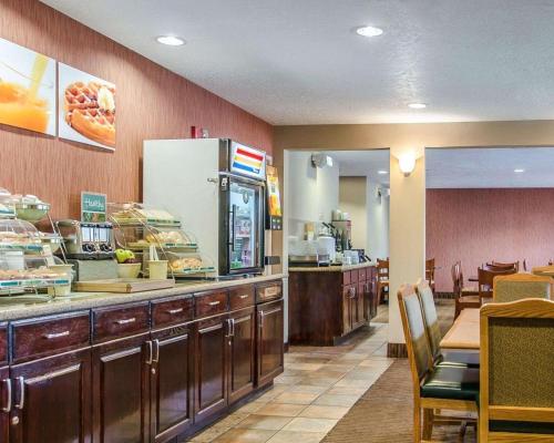 餐飲選擇, 凱藝套房酒店 (Quality Inn & Suites) in 特溫福爾斯(ID) 餐飲選擇, 凱藝套房酒店 (Quality Inn & Suites) in 特溫福爾斯(ID)