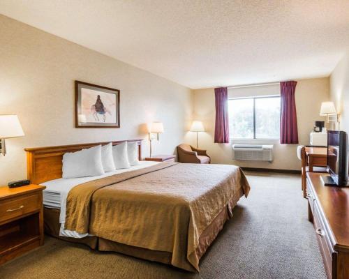 Quality Inn & Suites Montrose - Black Canyon Area in Montrose (CO) Quality Inn & Suites Montrose - Black Canyon Area in Montrose (CO)