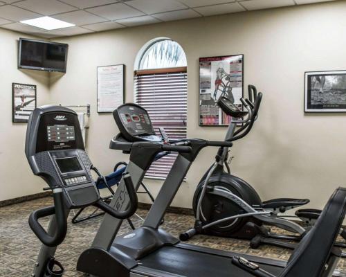 Fitness center, Quality Inn Airport - Cruise Port in West Tampa Fitness center, Quality Inn Airport - Cruise Port in West Tampa