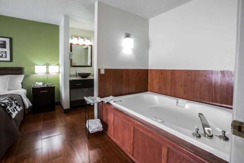 設施, 斯利普酒店 羅克福德 I-90 (Sleep Inn Rockford I-90) in 羅克福德 (IL) 設施, 斯利普酒店 羅克福德 I-90 (Sleep Inn Rockford I-90) in 羅克福德 (IL)