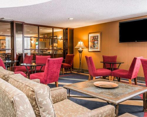 Előcsarnok, Quality Inn Auburn Hills - Detroit North in Auburn Hills (Michigan) Előcsarnok, Quality Inn Auburn Hills - Detroit North in Auburn Hills (Michigan)