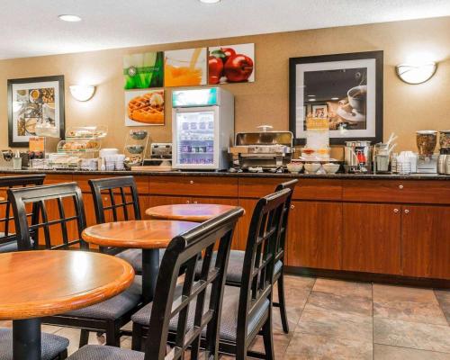 مطعم, Quality Inn Auburn Hills - Detroit North in اوبرن هيلز مطعم, Quality Inn Auburn Hills - Detroit North in اوبرن هيلز
