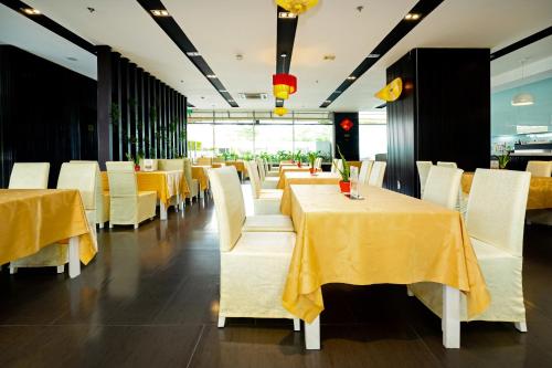 Nhà hàng, Becamex Hotel Thu Dau Mot in Bình Dương Nhà hàng, Becamex Hotel Thu Dau Mot in Bình Dương