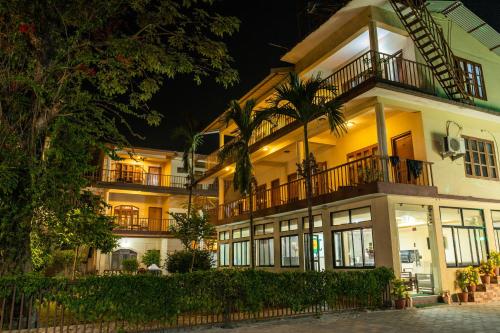 Jungle Wildlife Camp in Chitwan Jungle Wildlife Camp in Chitwan