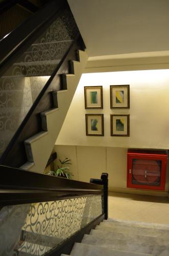 Smart Hotel in Lahore Smart Hotel in Lahore