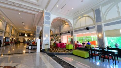Patong Resort Hotel16
