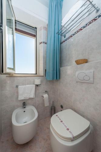 This photo about Hotel Poseidon e Nettuno shared on HyHotel.com