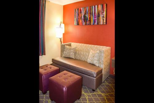 This photo about American Inn & Suites West Memphis shared on HyHotel.com