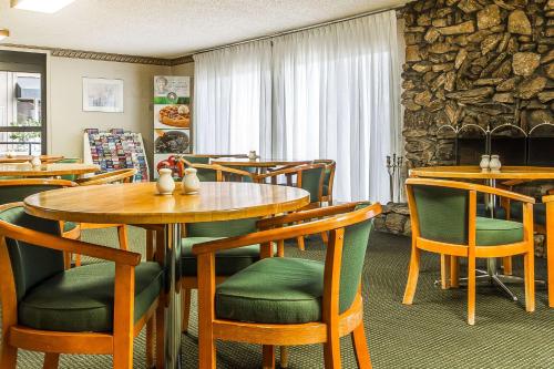 Restaurant, Quality Inn & Suites Silicon Valley in San Jose (CA) Restaurant, Quality Inn & Suites Silicon Valley in San Jose (CA)