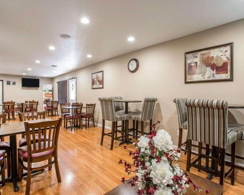 餐飲選擇, Quality Inn & Suites Woodland - Sacramento Airport in 伍德蘭 餐飲選擇, Quality Inn & Suites Woodland - Sacramento Airport in 伍德蘭