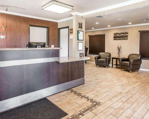 大堂, Quality Inn & Suites Woodland - Sacramento Airport in 伍德蘭 大堂, Quality Inn & Suites Woodland - Sacramento Airport in 伍德蘭