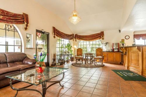 大堂, 優質酒店及套房-吉爾羅伊 (Quality Inn & Suites Gilroy) in 吉爾羅伊 大堂, 優質酒店及套房-吉爾羅伊 (Quality Inn & Suites Gilroy) in 吉爾羅伊